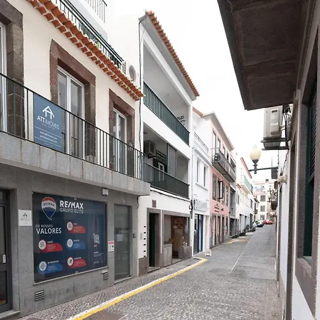 Tranquilidade, Quiet In Center