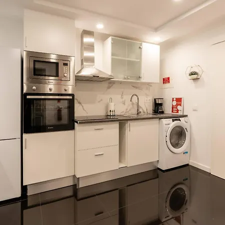 Tranquilidade, Quiet In Center *